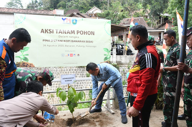 Dandim 0802/Ponorogo Hadiri Acara Reboisasi dan Launching Kopi Banaran